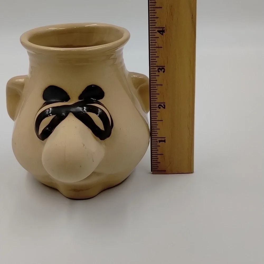 LaughMart Egg Separator PotHead Kitchen Item Funny!
